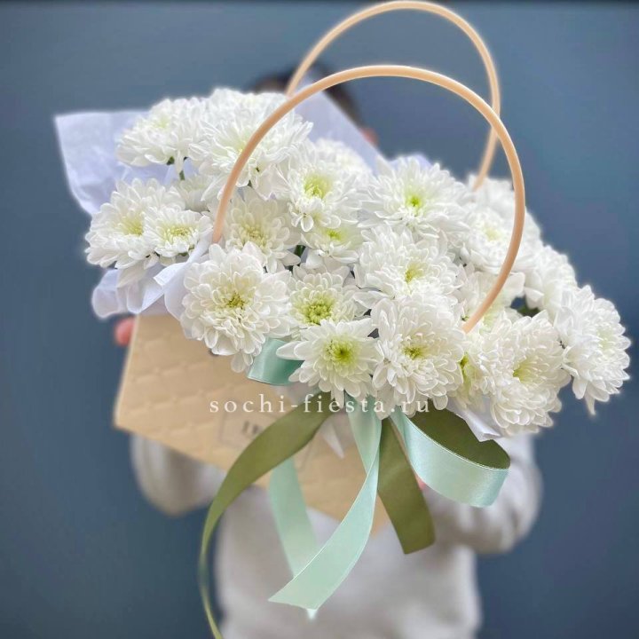 Сумочка с хризантемами в Сургуте