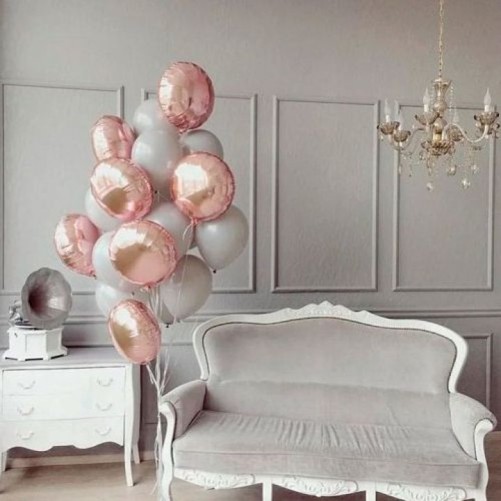 Фонтан шаров "Софт рози" в Сургуте