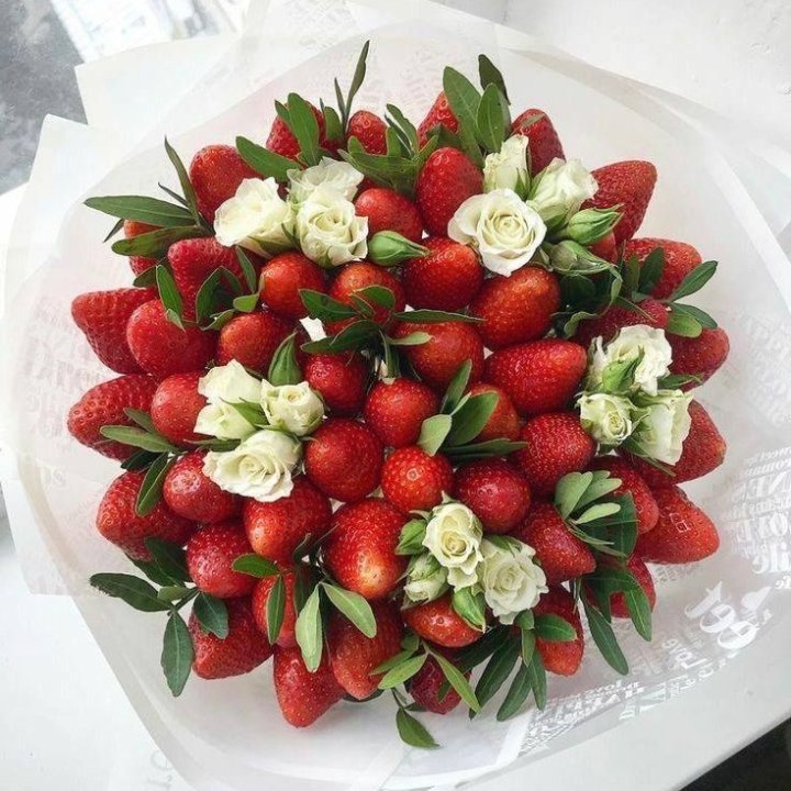 Клубника со сливками №2 в Сургуте