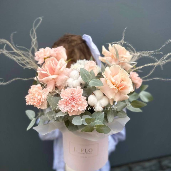 Цветочный бокс "Лесия" в Сургуте