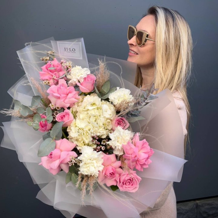 Авторский букет "Гармония" в Сургуте