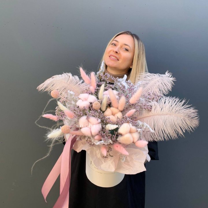 Авторский бокс с сухоцветами в Сургуте