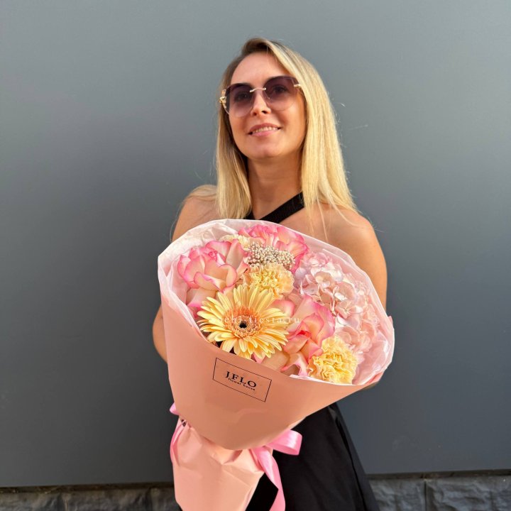  Букет  "Солнышко" в Сургуте