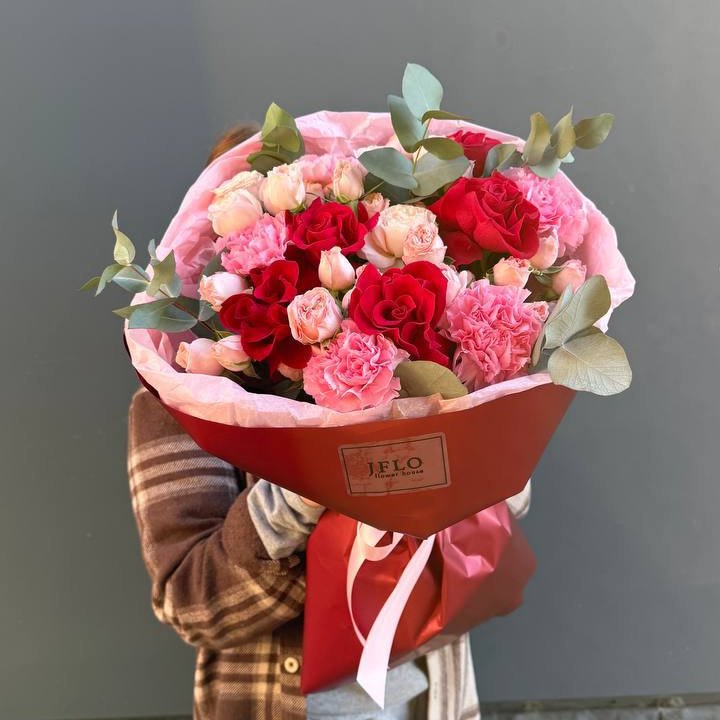 Букет "Первая любовь" в Сургуте