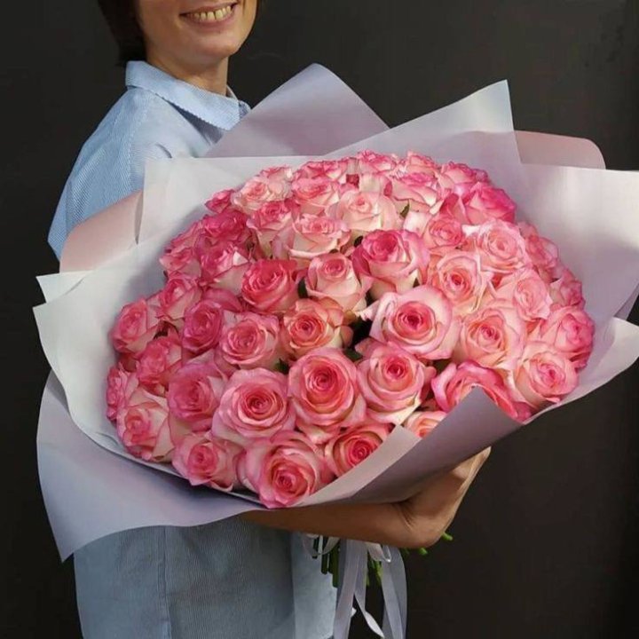 101 роза Джумилия в оформлении  в Сургуте