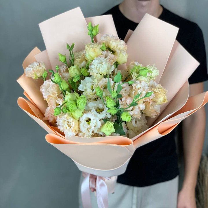 Букет эустом "Крем" в Сургуте