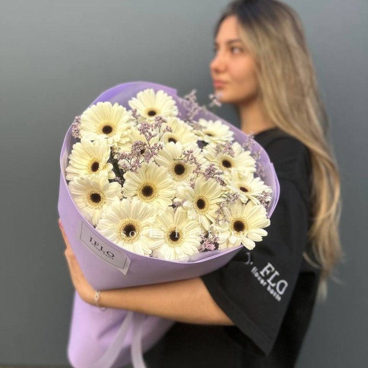 Букет голландских гербер "Лавандер" в Сургуте