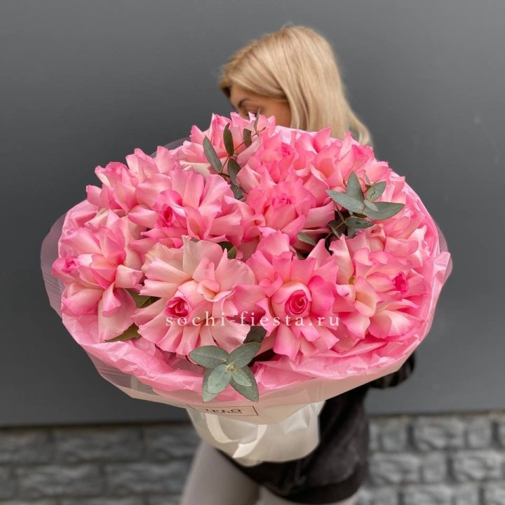 11 французских роз в Сургуте