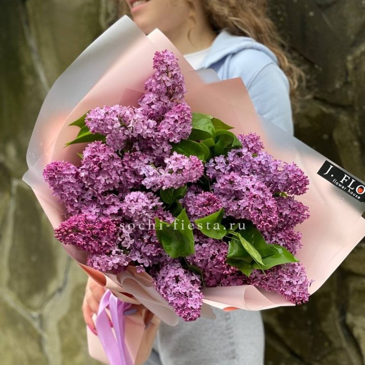 Букет сирени №3 в Сургуте