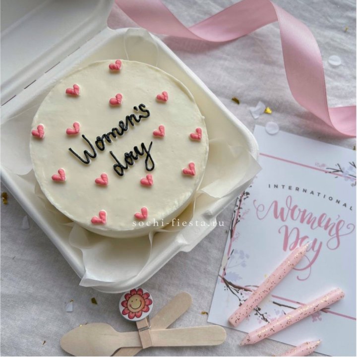 Бенто-торт "Дорогим женщинам"  в Сургуте