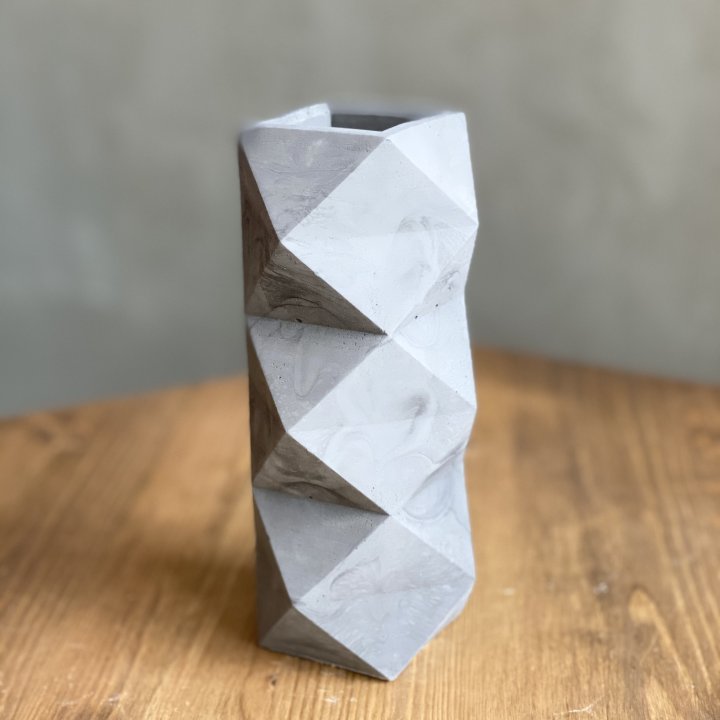 Дизайнерская ваза №1 в Сургуте