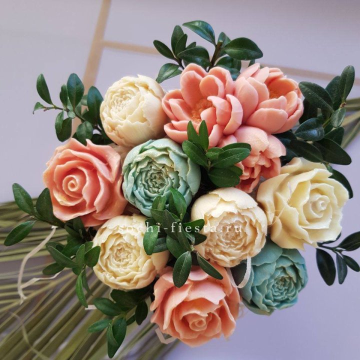 Цветы из шоколада "Альма" в Сургуте