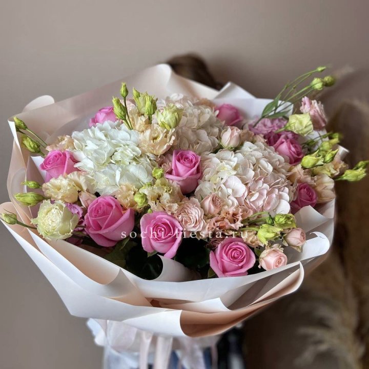 Дизайнерский букет "Каролина" в Сургуте