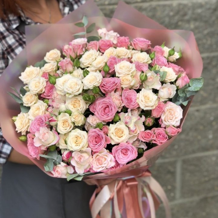 21 кустовая роза в Сургуте