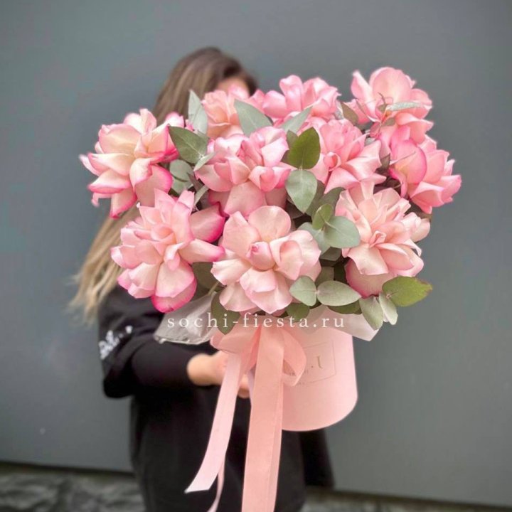 11 Фрунцузских роз "Венди" в Сургуте