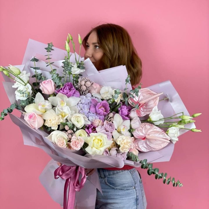 Дизайнерский букет "Вероника" в Сургуте