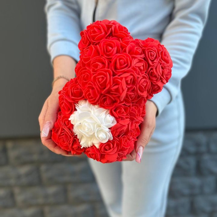 Медведь с белым сердцем в Сургуте