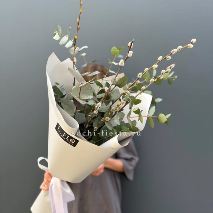 Букет Вербы и Эвкалипта в Сургуте