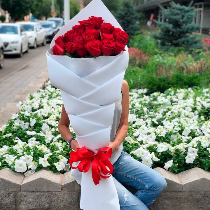 Высокие розы Кантри в Сургуте