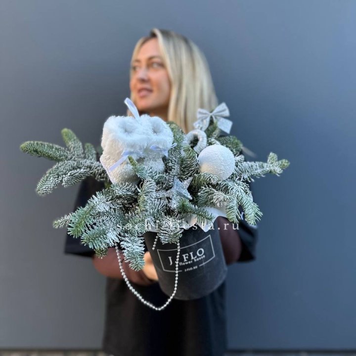 Новогодний бокс "Ботс вайт" в Сургуте