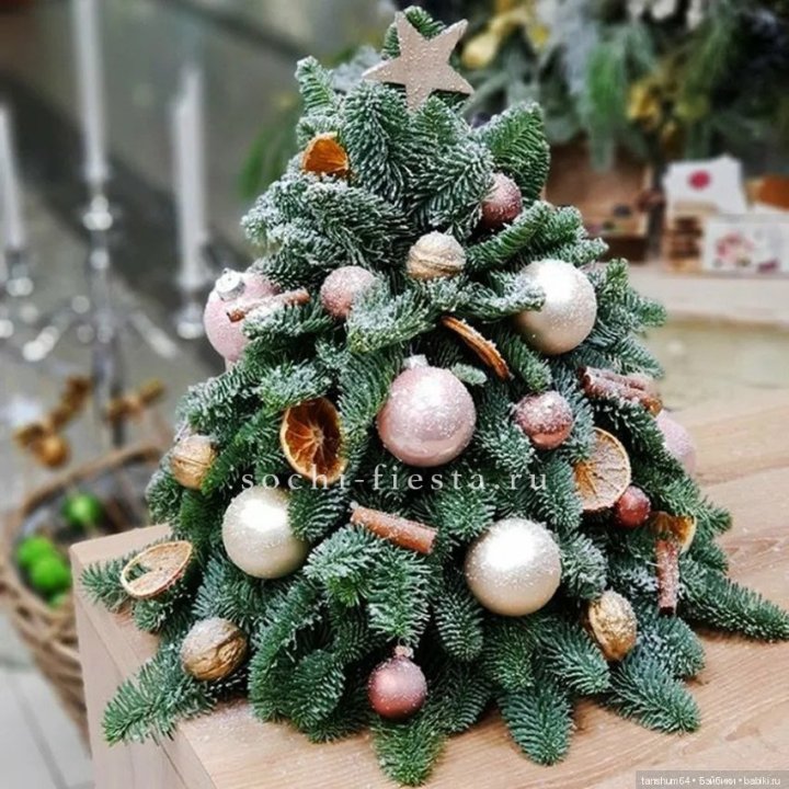 Новогодняя елочка "Блеск" в Сургуте