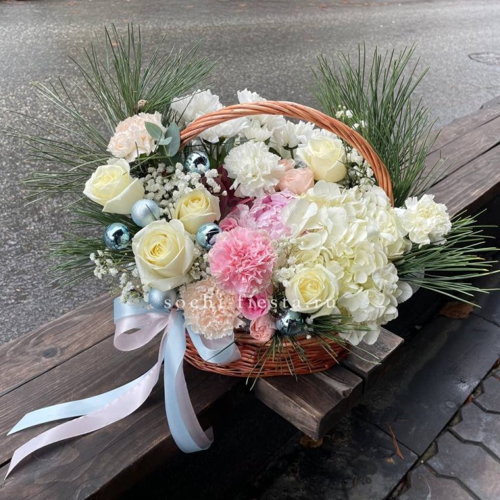 Новогодняя корзина  в Сургуте