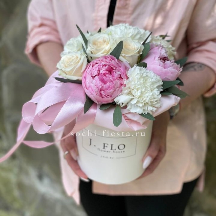 Цветочный бокс мини №2 в Сургуте