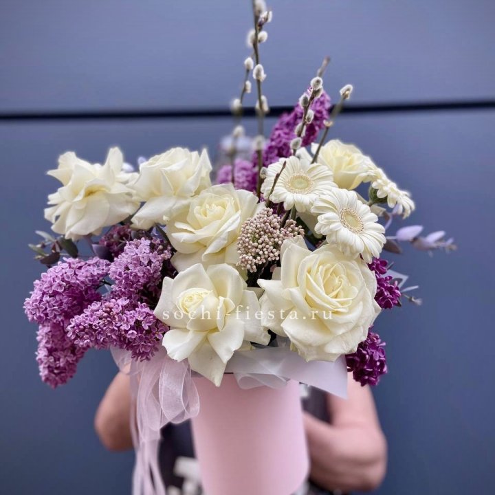 Цветочный бокс "Светлое Воскресенье" в Сургуте