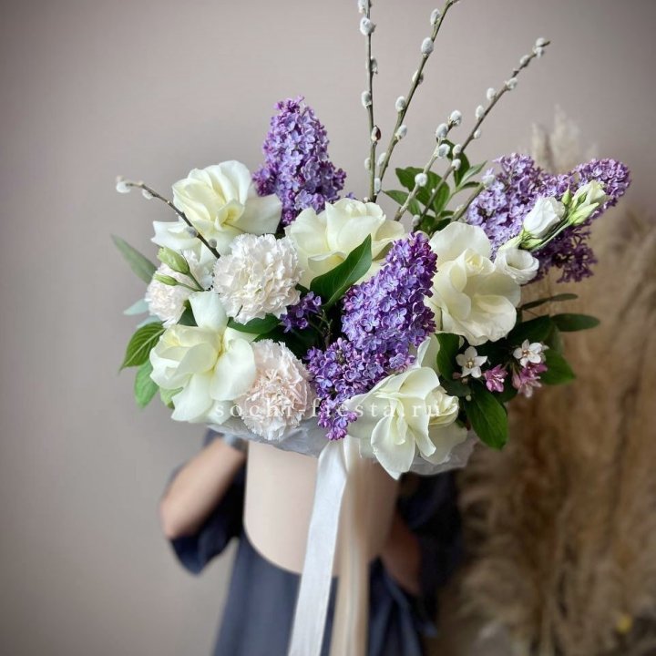 Цветочный бокс "Воскресенье" в Сургуте