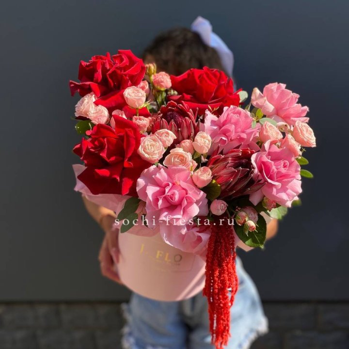 Дизайнерский цилиндр "Густо" в Сургуте