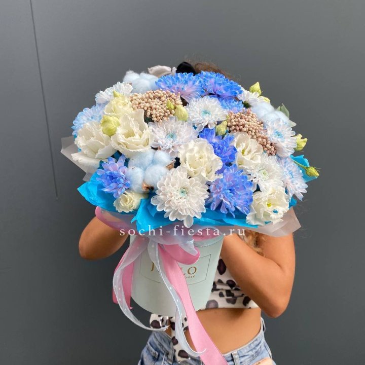 Коробка цветов  " Облако" в Сургуте