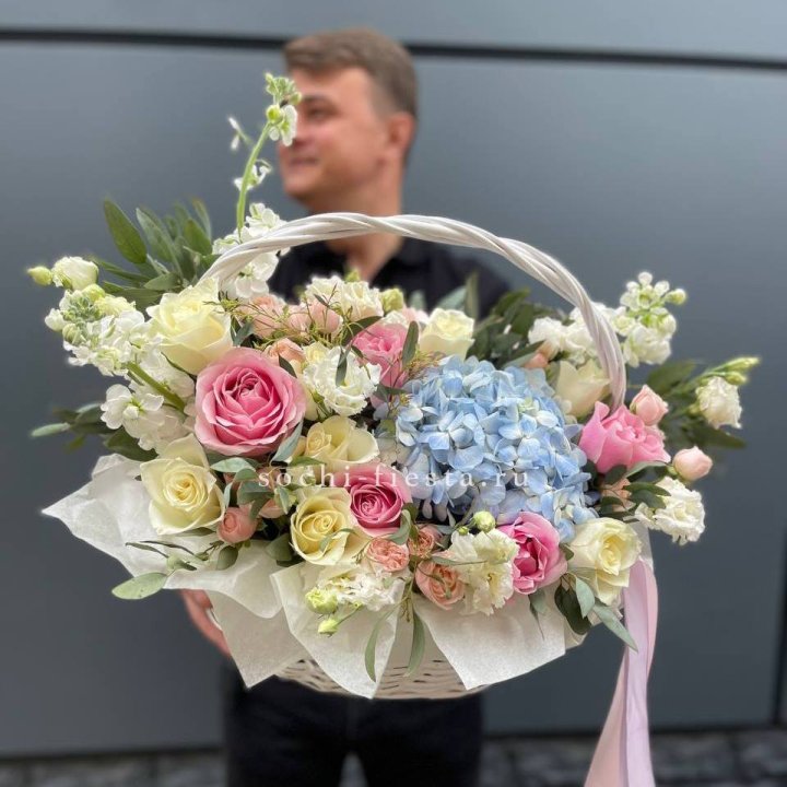 Авторская корзина "Аполинария" в Сургуте