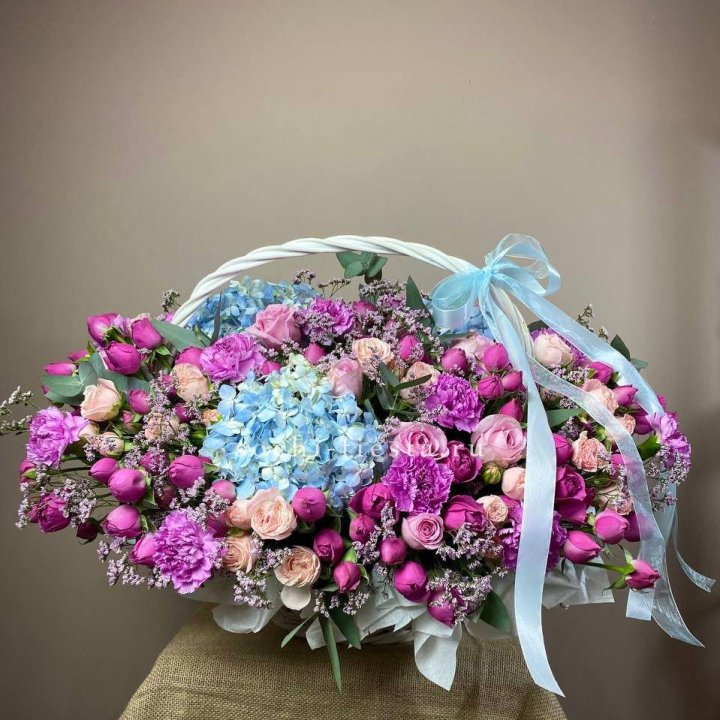 Авторская корзина "Лавандерия" в Сургуте