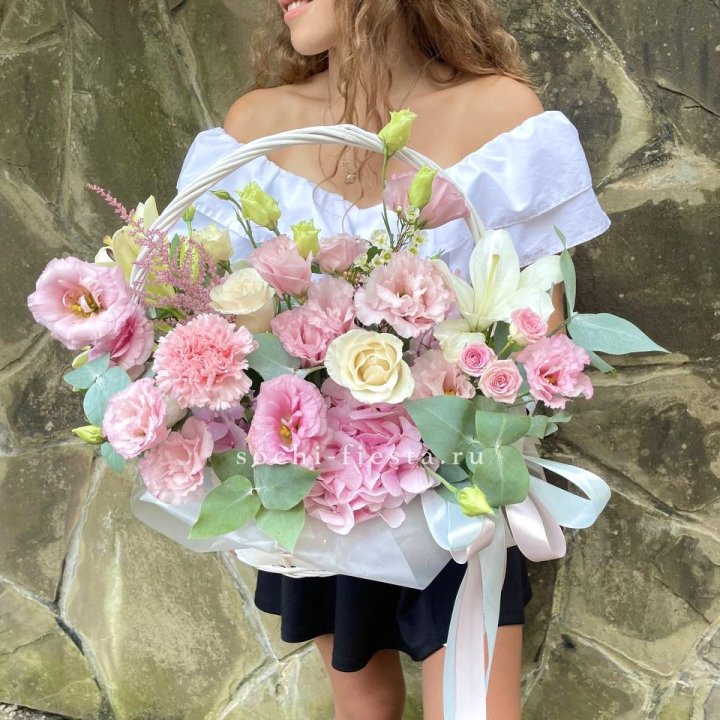 Авторская корзина "Миа" в Сургуте