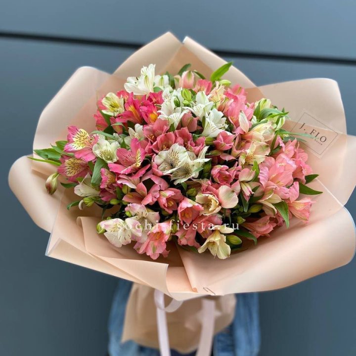 Букет альстромерий "Вандер" в Сургуте