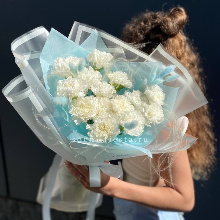 Воздушный букет из диантусов  в Сургуте