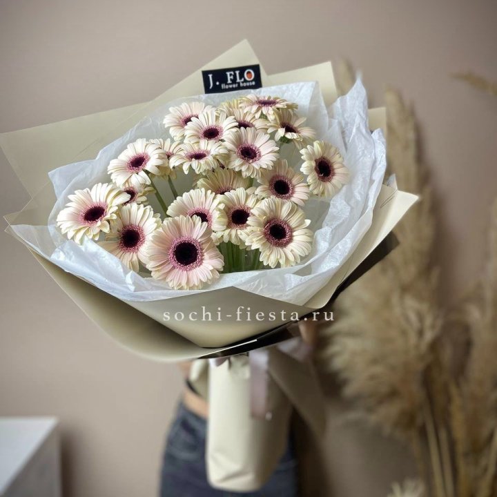 Букет голландских гербер "Свит" в Сургуте