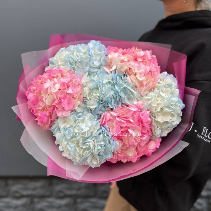 Букет гортензий "Тоника №2" в Сургуте