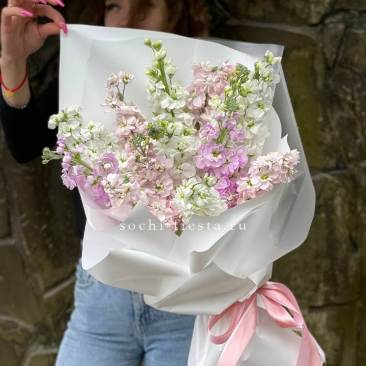 Букет маттиол №1 в Сургуте