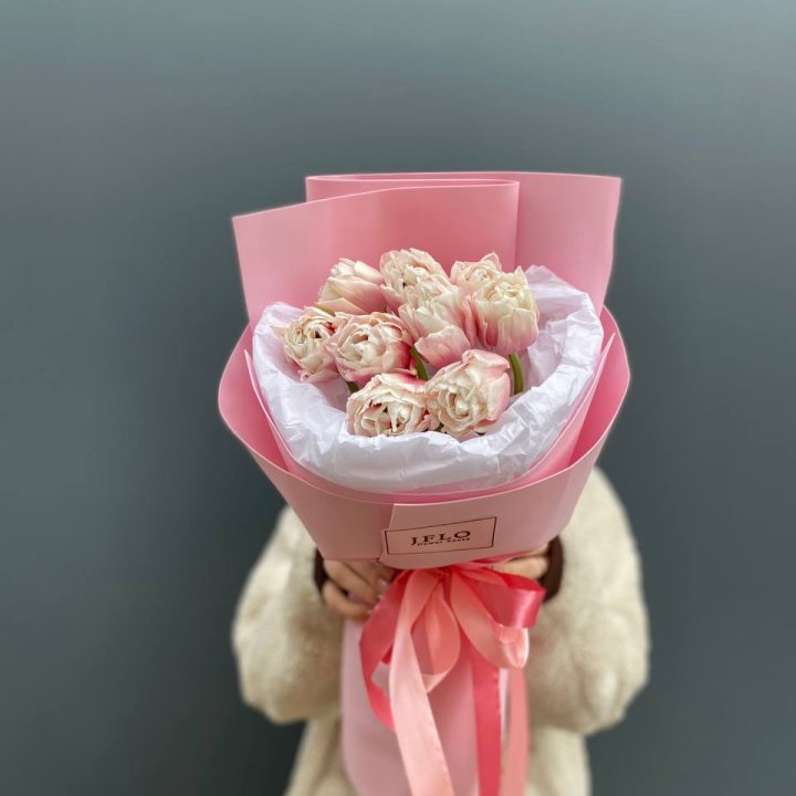 9 нежных тюльпанов в Сургуте