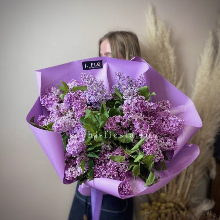 Букет сирени №5 в Сургуте