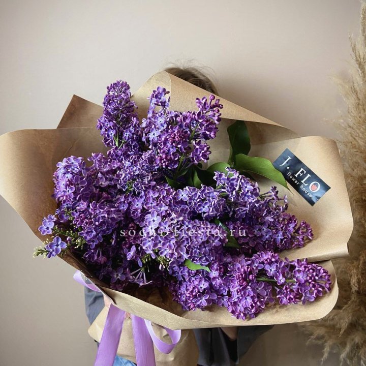 Букет сирени №1 в Сургуте