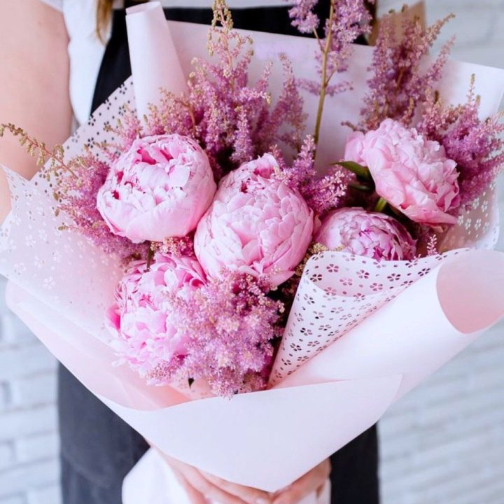 Букет пионов "Мелиса" в Сургуте