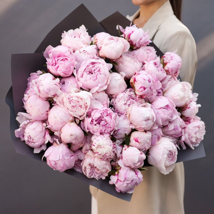 Пионы охапка в Сургуте