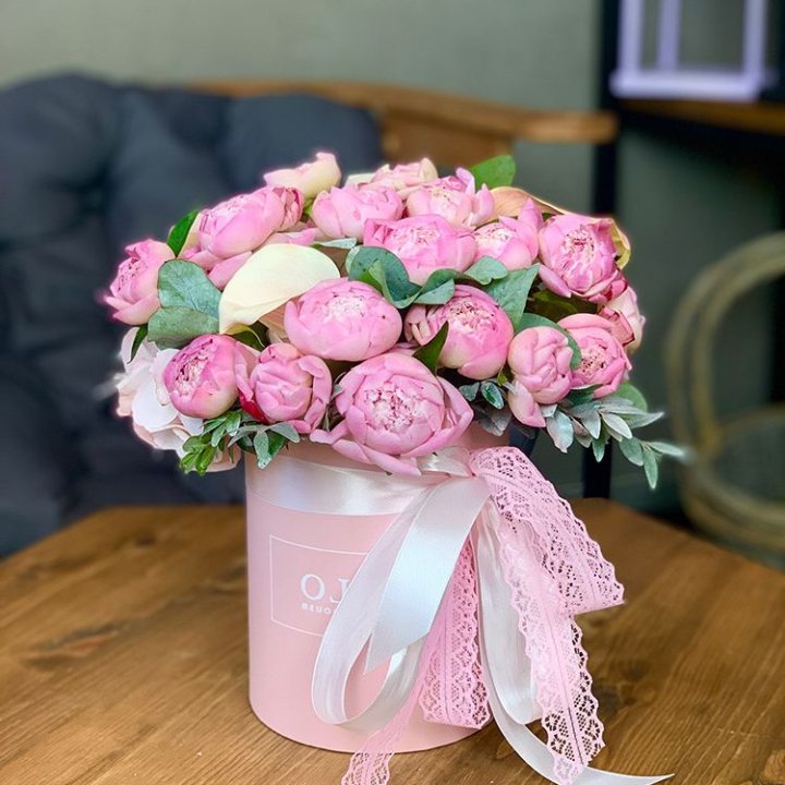 Композиция с пионами №1 в Сургуте