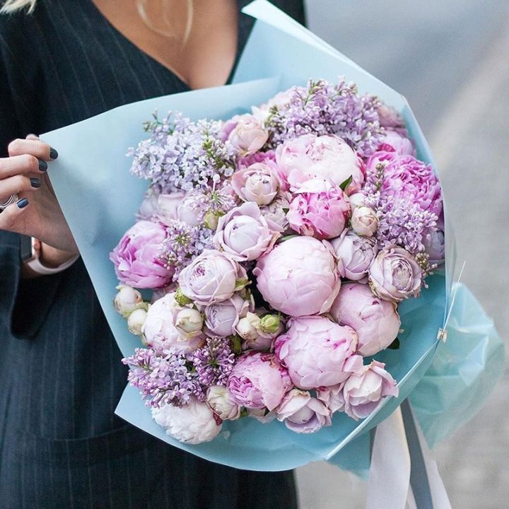 Букет "Блю логан" в Сургуте