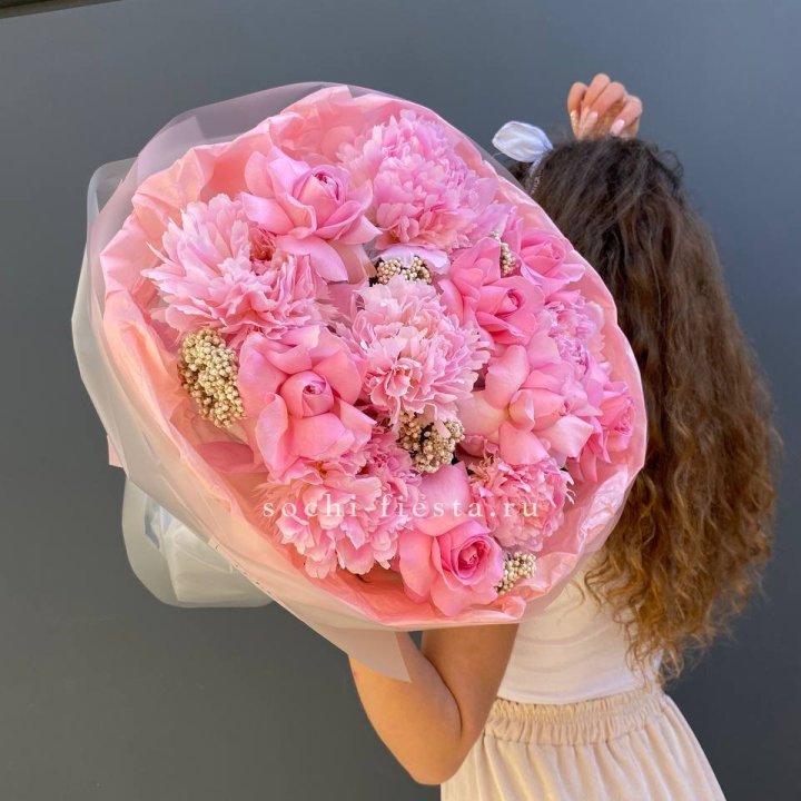  Букет с пионами "Пинки" в Сургуте