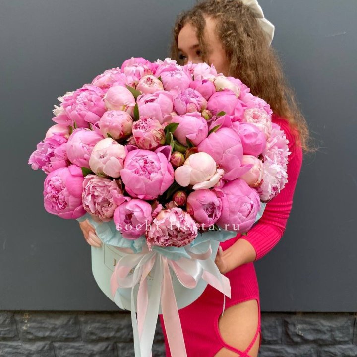 51 пион в цилиндре в Сургуте