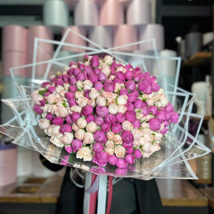 101 кустовая пионовидная роза в Сургуте