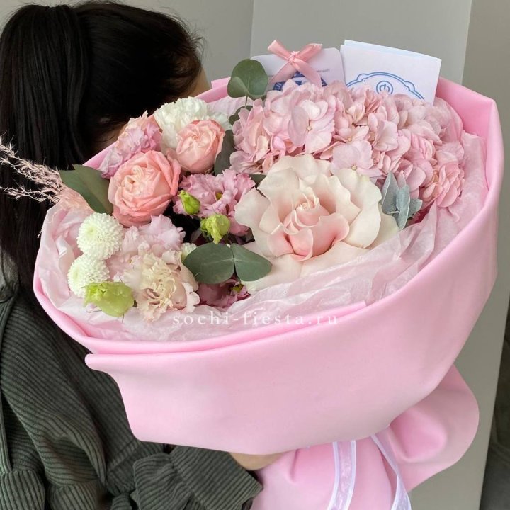Авторский букет "Пинки" в Сургуте